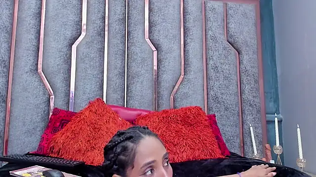 SienaFacchini online show from 12.13.25