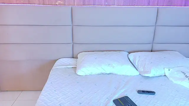 KiokoSen online show from 11.13.25