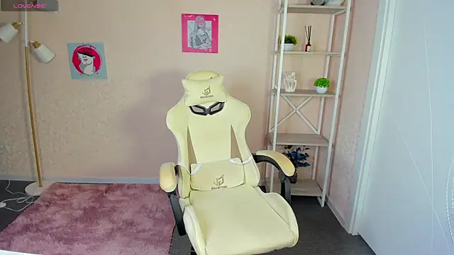 Snapshot of R0cket_bunny chatting on 09.26.25 R0cket bunny online show from 09.26.25