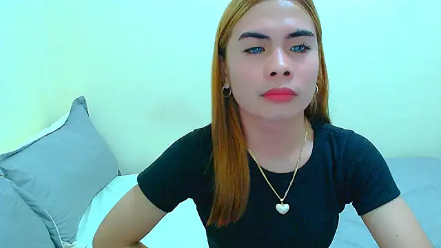 Snapshot of mikhaylahanderson chatting on 01.06.26 mikhaylahanderson online show from 01.06.26