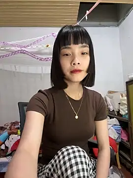 Snapshot of andymi1 chatting on 05.15.26 andymi1 online show from 05.15.26