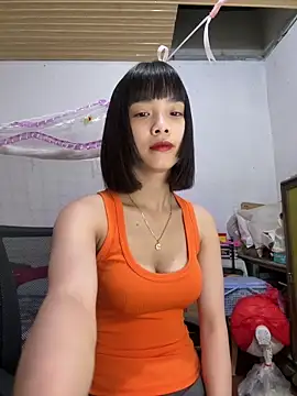 Snapshot of andymi1 chatting on 06.08.26 andymi1 online show from 06.08.26