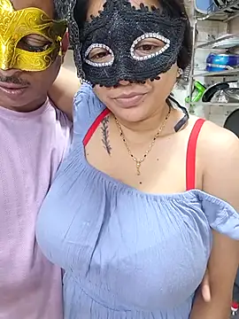 Snapshot of Queen_Nightt chatting on 01.12.26 Queen Nightt online show from 01.12.26