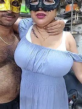 Snapshot of Queen_Nightt chatting on 03.25.26 Queen Nightt online show from 03.25.26