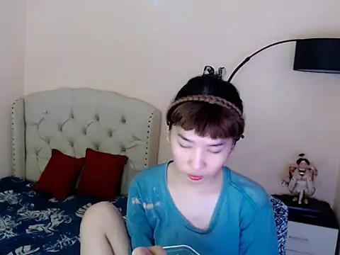 ShantalFoxxy  online show from 05.06.26