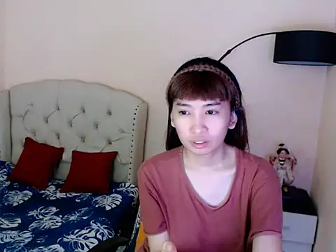 ShantalFoxxy  online show from 06.14.26
