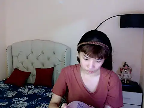 ShantalFoxxy  online show from 07.12.26