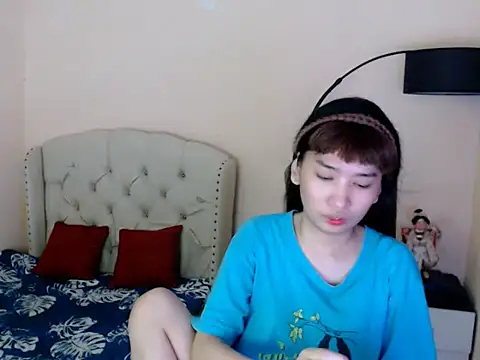 ShantalFoxxy  online show from 07.24.26
