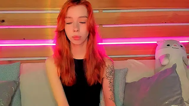 Lori Williams online show from 10.09.25