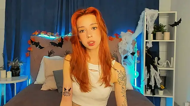 Lori Williams online show from 11.04.25