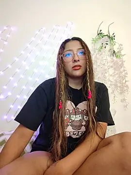 airamoon online show from 04.28.26