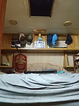 mike42088 online show from 07.04.26