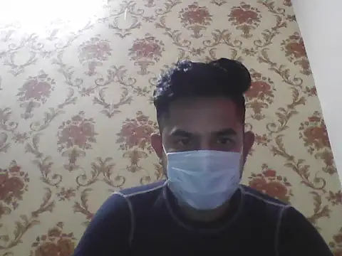 Snapshot of NIVAN_7251 chatting on 12.16.25 NIVAN 7251 online show from 12.16.25