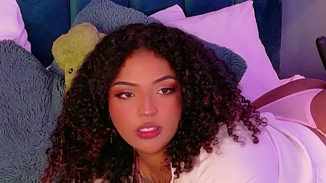 Cristal-Jonnes online show from 06.23.26