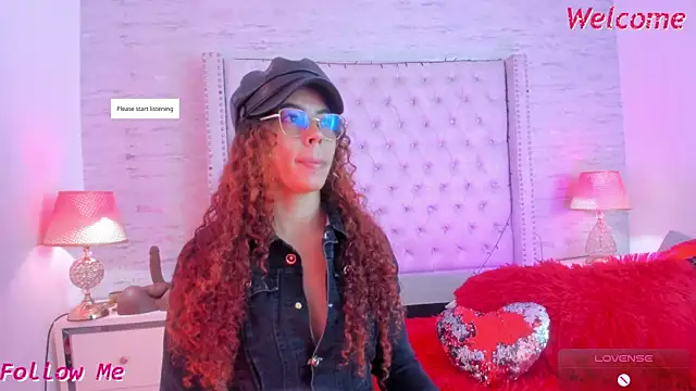 Pamelamiler   online show from 05.17.26