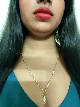 Maahhii 2 online show from 09.13.25