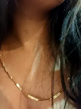 Maahhii 2 online show from 11.07.25