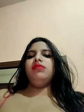 Maahhii 2 online show from 05.18.26