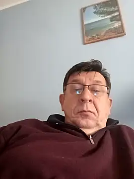 Snapshot of Marco44hpx chatting on 11.15.25 Marco44hpx online show from 11.15.25