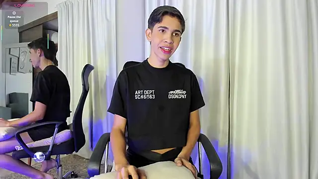 JoshuaSanzz online show from 09.30.25