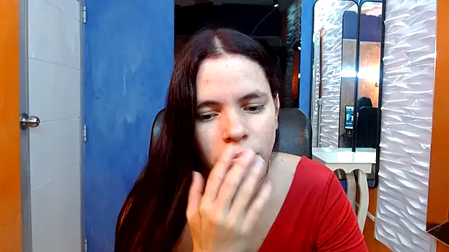 Snapshot of maira_tf chatting on 12.18.25 maira tf online show from 12.18.25