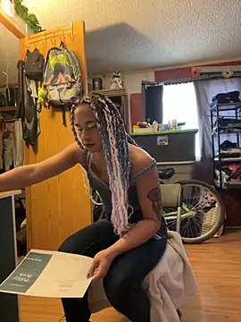 Snapshot of TranSexualJade95 chatting on 10.22.25 TranSexualJade95 online show from 10.22.25