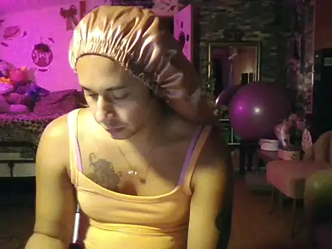 Snapshot of TranSexualJade95 chatting on 11.12.25 TranSexualJade95 online show from 11.12.25