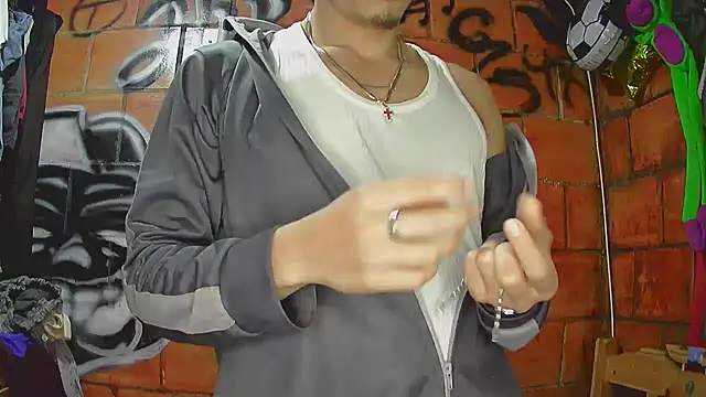 alexandercruz online show from 05.20.26