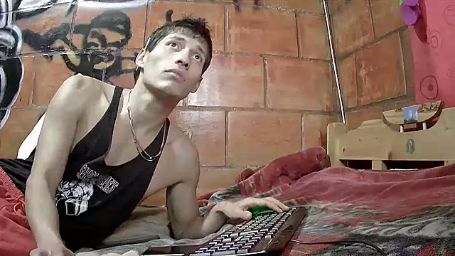 alexandercruz online show from 07.04.26