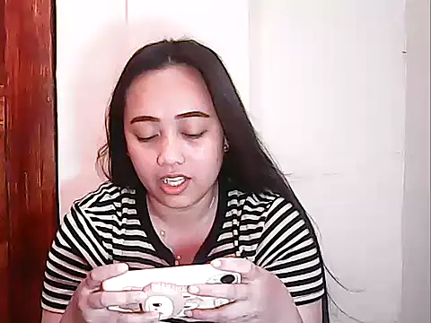 Pinay Chubby20 online show from 04.28.26