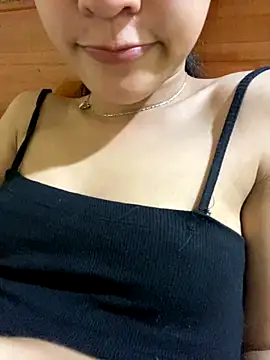 Snapshot of Sayhi_xo chatting on 09.21.25 Sayhi xo online show from 09.21.25