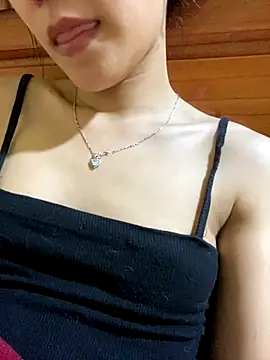 Snapshot of Sayhi_xo chatting on 10.18.25 Sayhi xo online show from 10.18.25