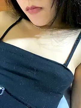 Snapshot of Sayhi_xo chatting on 11.08.25 Sayhi xo online show from 11.08.25