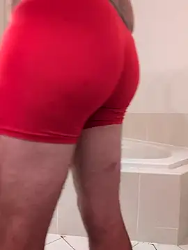 Snapshot of cloudymatt chatting on 10.10.25 cloudymatt online show from 10.10.25