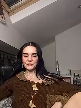 Snapshot of RosieCheexxxxxx chatting on 12.02.25 RosieCheexxxxxx online show from 12.02.25