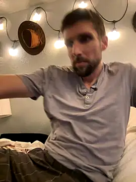 Snapshot of thejohnryancollection chatting on 11.07.25 thejohnryancollection online show from 11.07.25