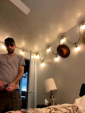 Snapshot of thejohnryancollection chatting on 11.07.25 thejohnryancollection online show from 11.07.25