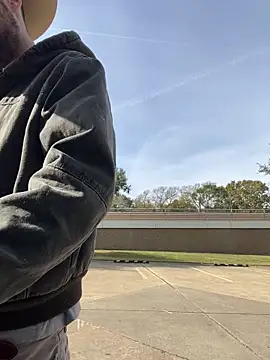 Snapshot of thejohnryancollection chatting on 12.16.25 thejohnryancollection online show from 12.16.25