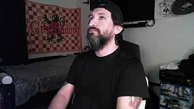 DevilPup75  online show from 02.14.26