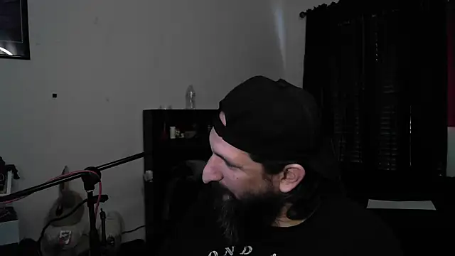 Snapshot of DevilPup75_ chatting on 05.11.26 DevilPup75 online show from 05.11.26