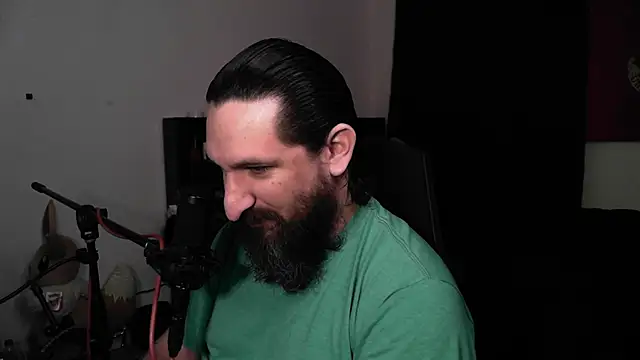Snapshot of DevilPup75_ chatting on 05.12.26 DevilPup75 online show from 05.12.26