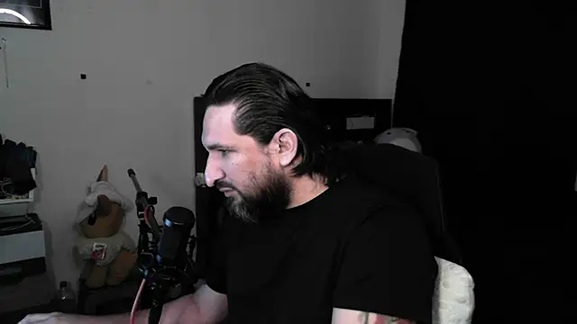 Snapshot of DevilPup75_ chatting on 05.19.26 DevilPup75 online show from 05.19.26