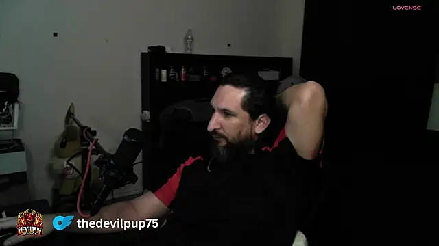 Snapshot of DevilPup75_ chatting on 05.25.26 DevilPup75 online show from 05.25.26