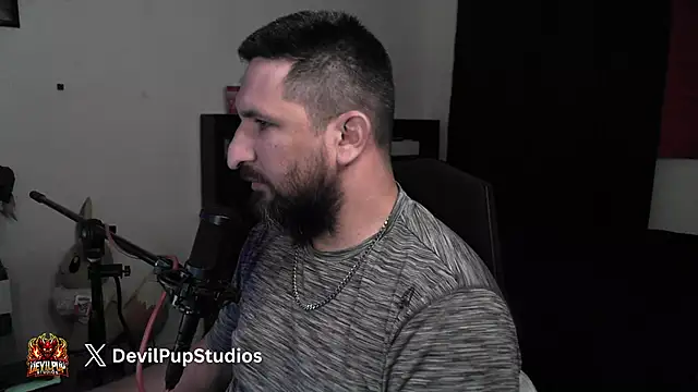 Snapshot of DevilPup75_ chatting on 06.05.26 DevilPup75 online show from 06.05.26
