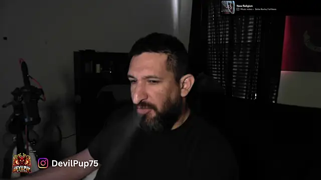 Snapshot of DevilPup75_ chatting on 06.11.26 DevilPup75 online show from 06.11.26