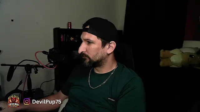 DevilPup75  online show from 07.12.26