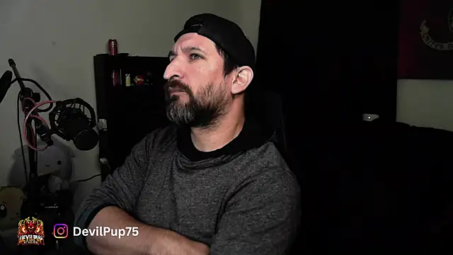 DevilPup75  online show from 07.25.26