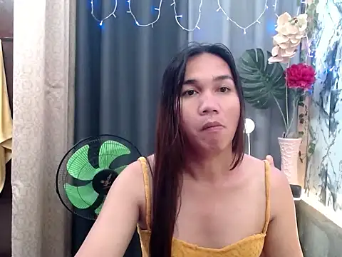 Snapshot of Shikagamhe23 chatting on 03.31.26 Shikagamhe23 online show from 03.31.26