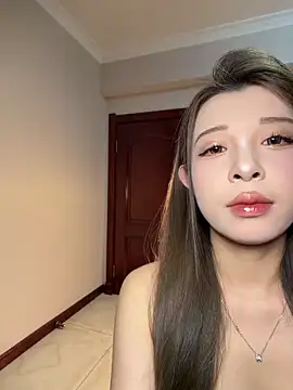 Snapshot of tuanzi125216 chatting on 11.09.25 tuanzi125216 online show from 11.09.25