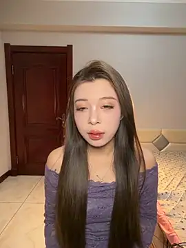 Snapshot of tuanzi125216 chatting on 11.11.25 tuanzi125216 online show from 11.11.25